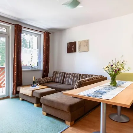 Skalka 11 Apartman *